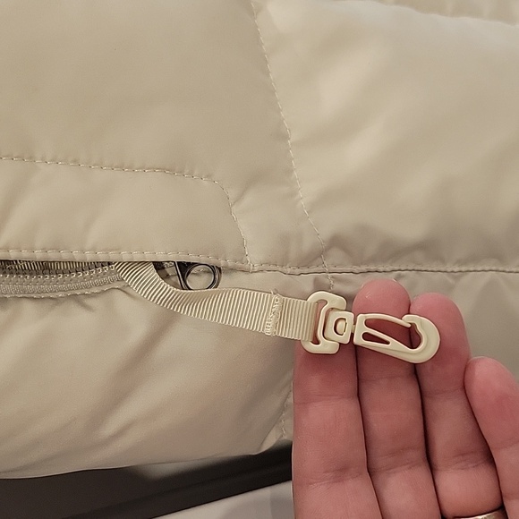 GUC North Face Womens Cream Coat M - Picture 5 of 11